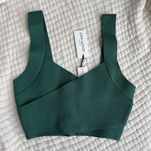 Aritzia - Small Forest Green Knit Crop Top